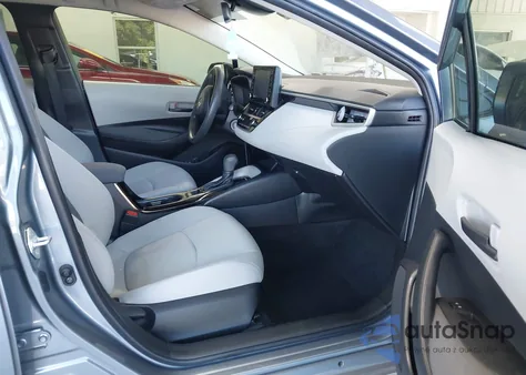 2022 Toyota Corolla Le z USA, uszkodzony, nr VIN JTDEPMAE2N3027838